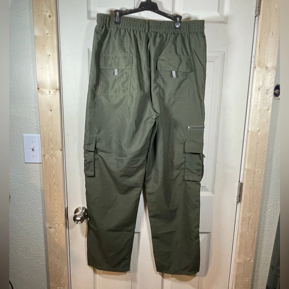 Men's‎ Olive Cargo Pants - Picture 2 of 7